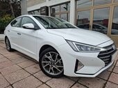 Hyundai Elantra 1,6 Impression