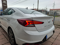 Hyundai Elantra 1,6 Impression