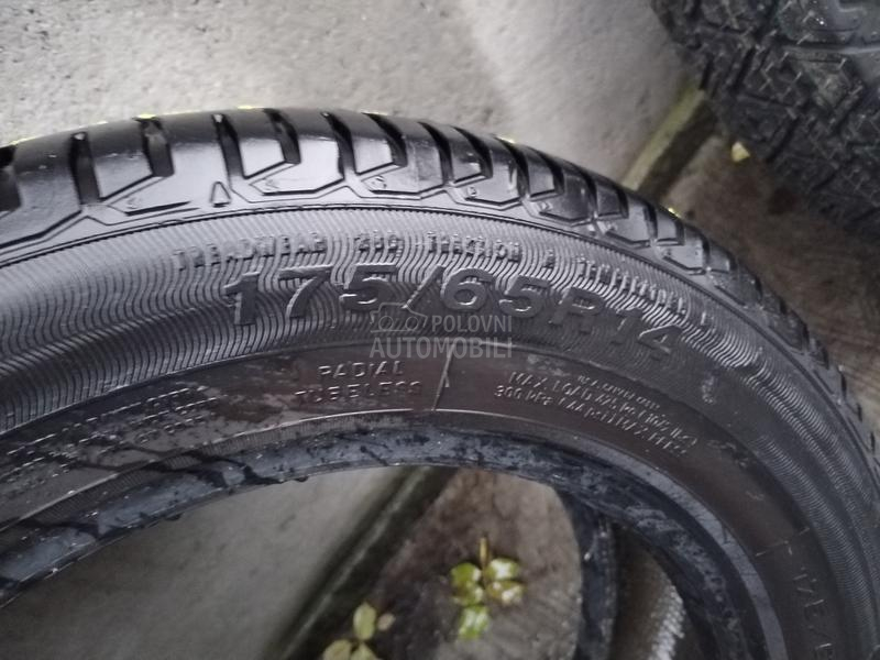 Goodyear 175/65 R15 Zimska
