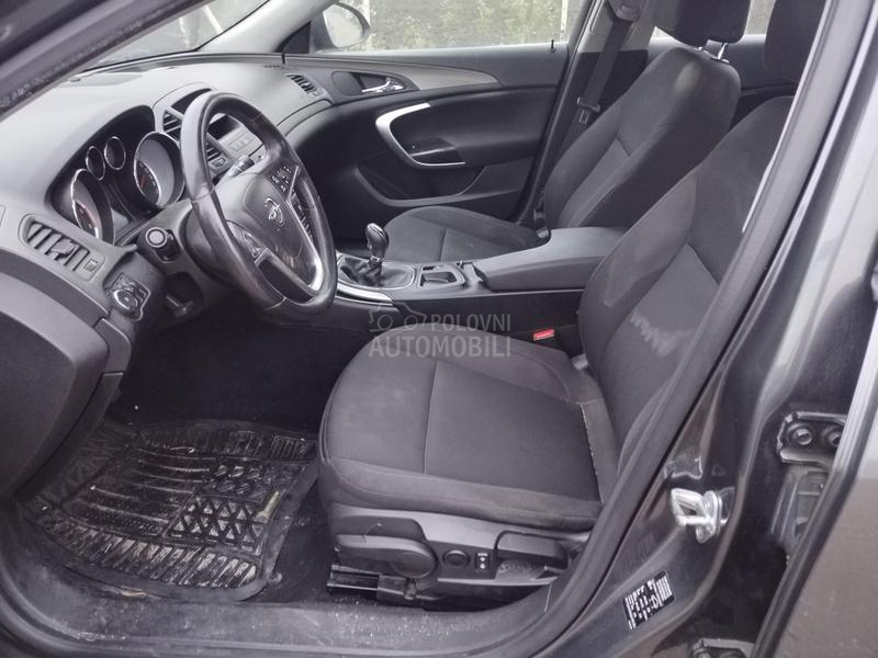 Opel Insignia 2.0d -  kompletan auto u delovima