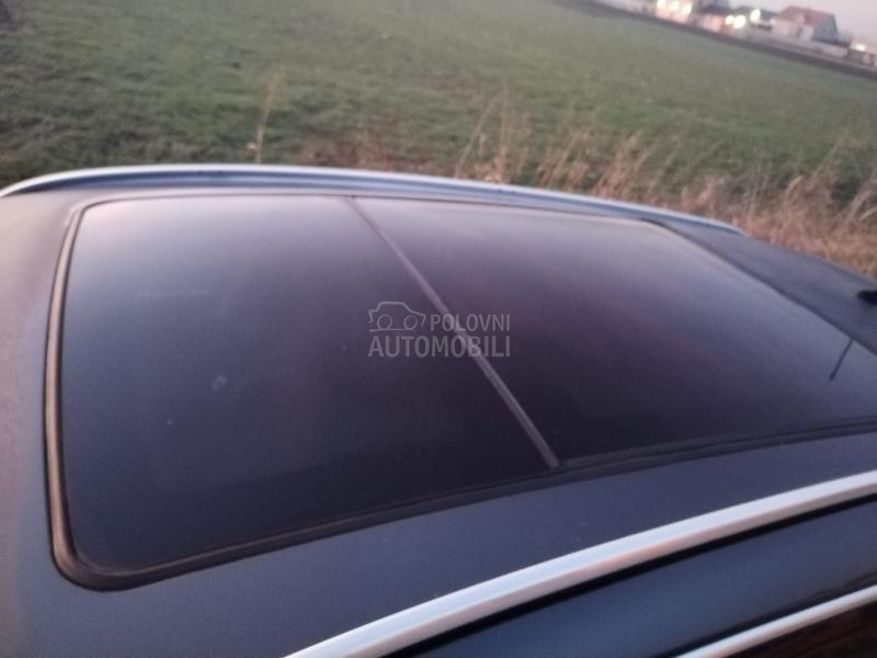 Opel Insignia 2.0d -  kompletan auto u delovima