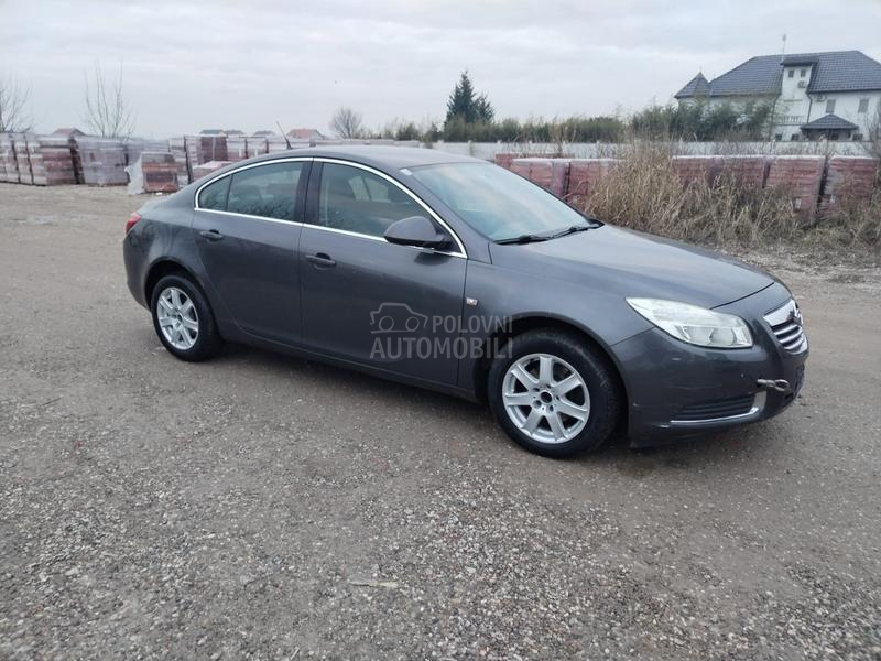 Opel Insignia 2.0d -  kompletan auto u delovima