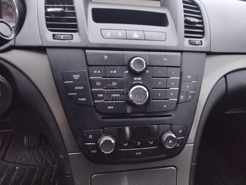 Opel Insignia 2.0d -  kompletan auto u delovima