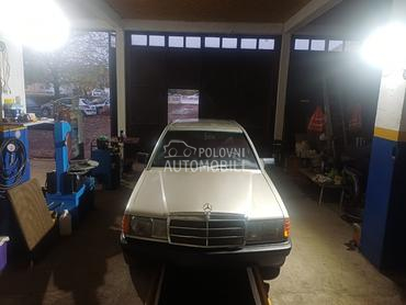 Mercedes Benz 190 