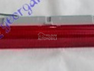 TRECA STOP LAMPA za Toyota Hilux od 1989. do 1997. god.