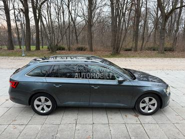 Škoda Superb 2,0 TDI DSG STYLE