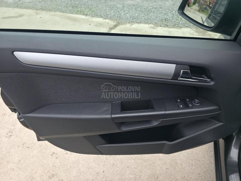 Opel Astra H 1.7 CDTI