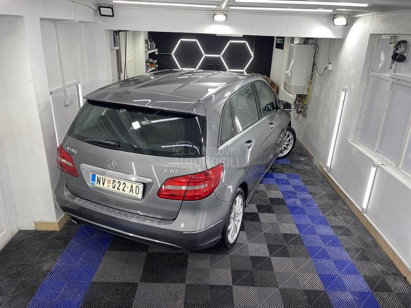 Mercedes Benz B 180 CDI