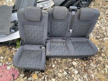zadnja klupa za Fiat Doblo od 2010. do 2021. god.