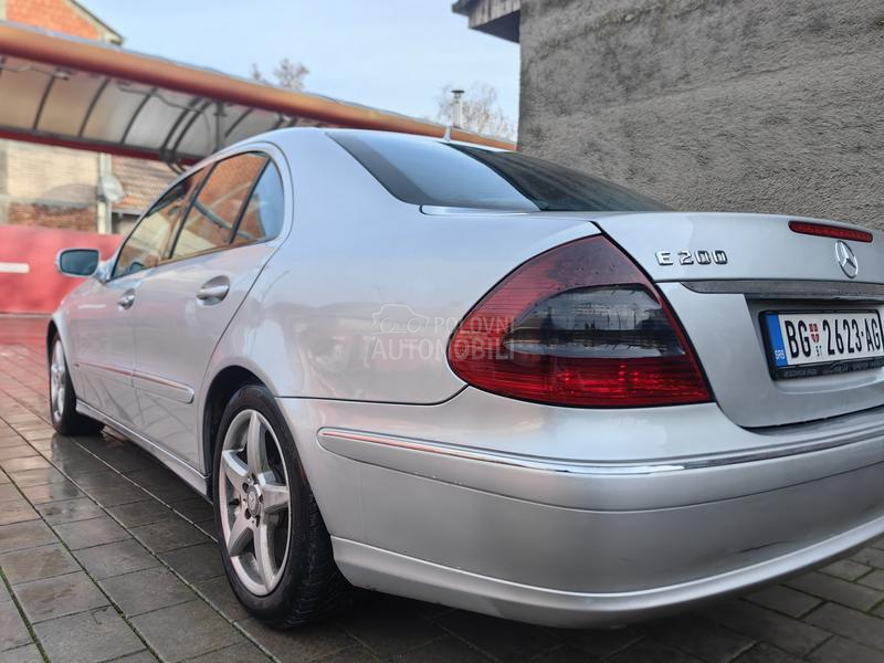 Mercedes Benz E 200 E200 AVANTGARDE