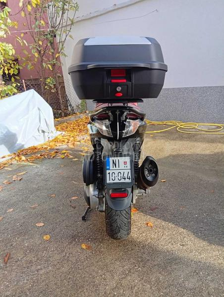 Piaggio bevrly 350