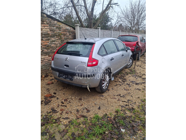 Citroen C4 -  kompletan auto u delovima