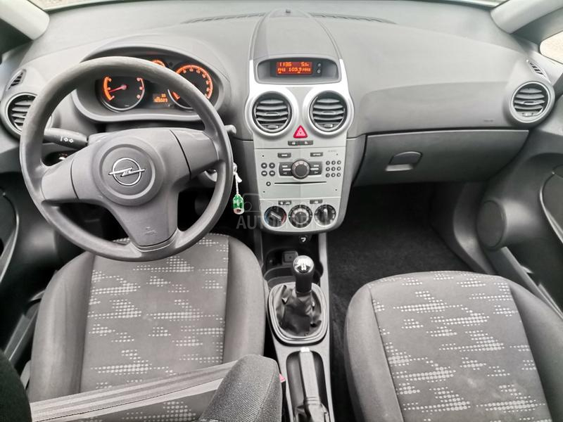 Opel Corsa D 