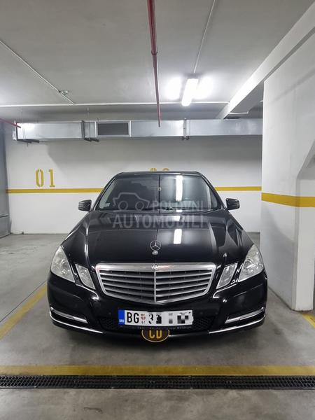 Mercedes Benz E 200 