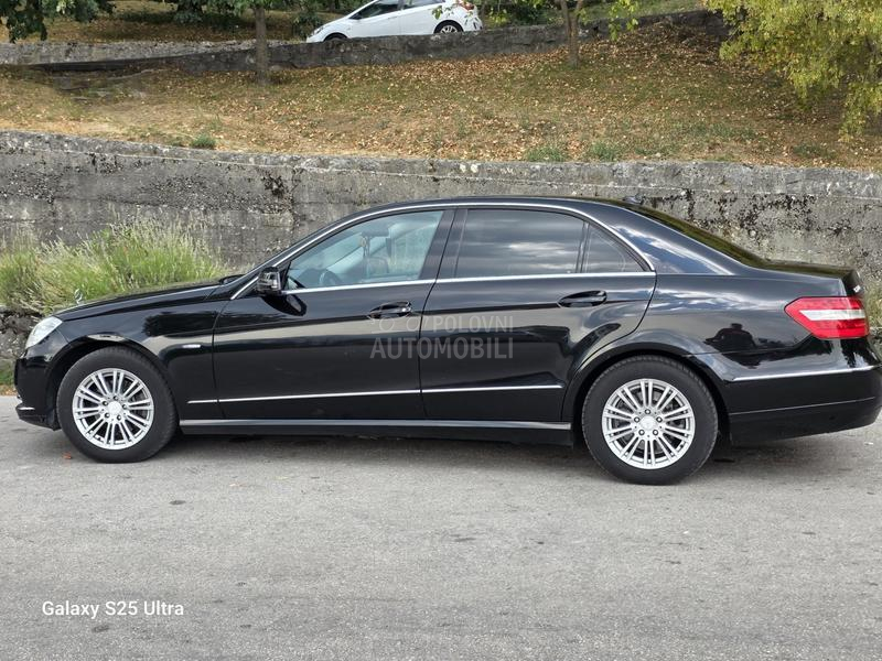 Mercedes Benz E 200 