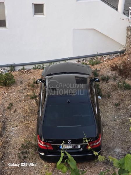 Mercedes Benz E 200 