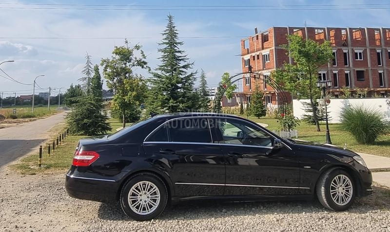 Mercedes Benz E 200 