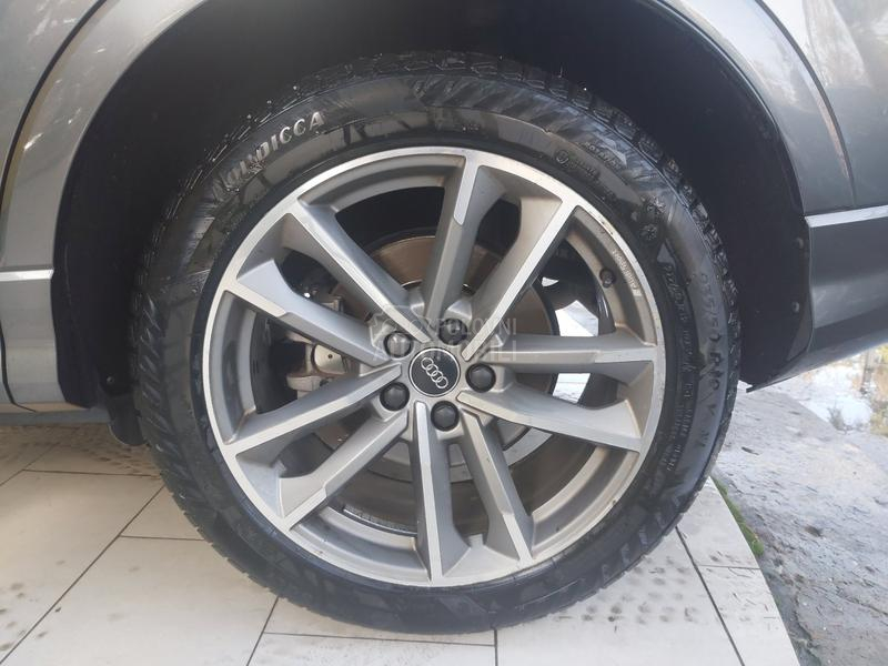 Audi Q3 SPORTBACK S LINE