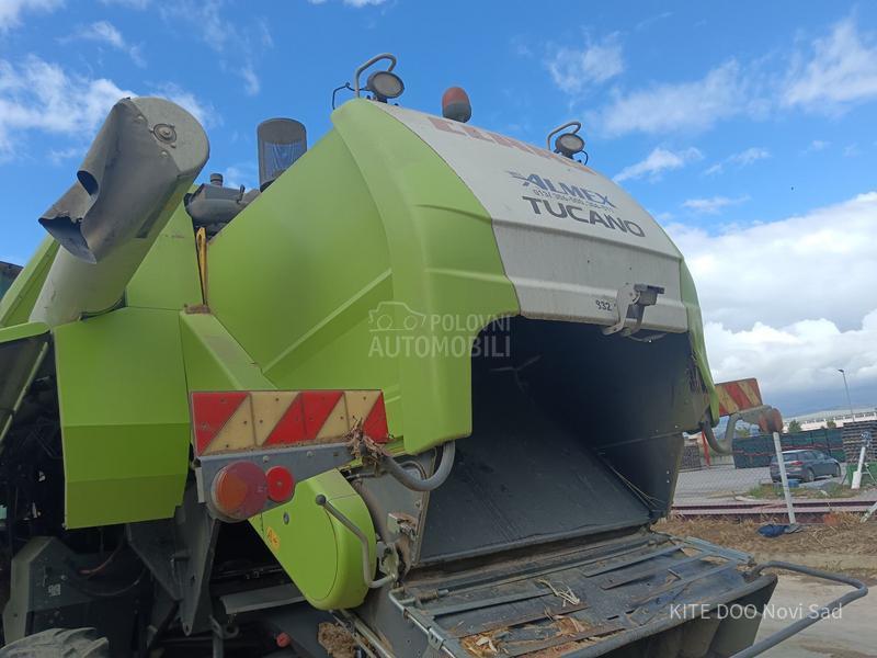 Claas TUCANO 320