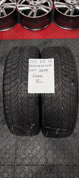 Bridgestone 225/65 R17 Zimska