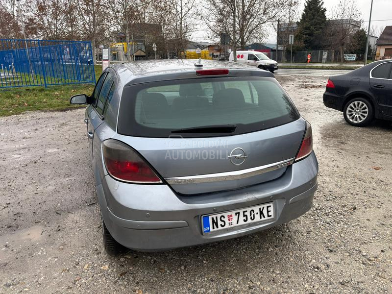 Opel Astra H 1.7 cdti