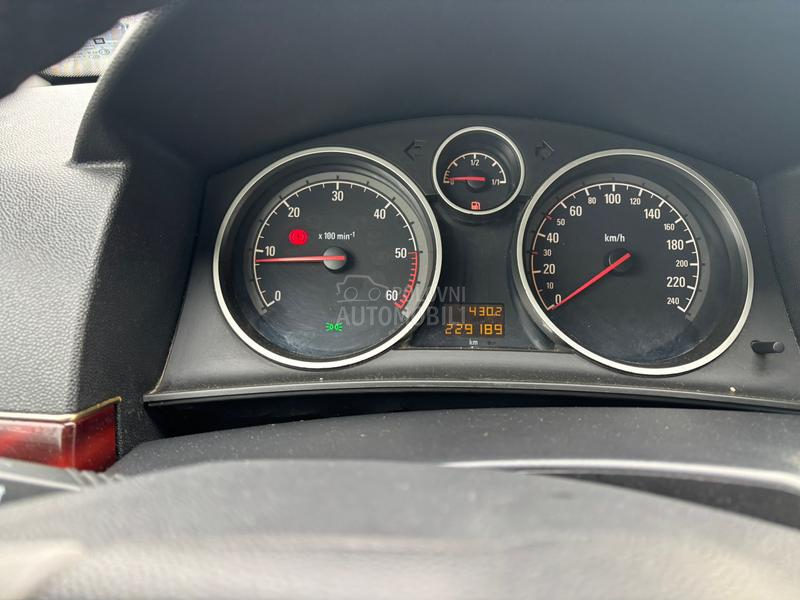 Opel Astra H 1.7 cdti