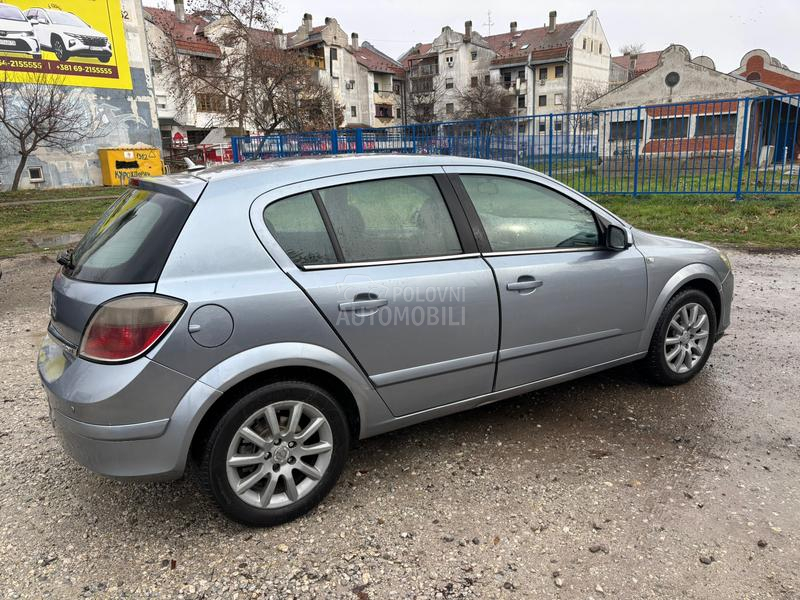 Opel Astra H 1.7 cdti