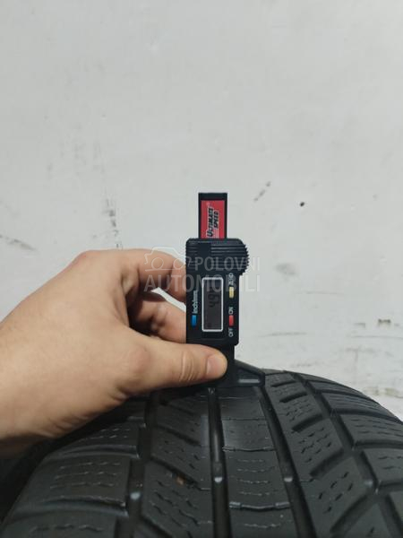 Continental 215/65 R17 Zimska