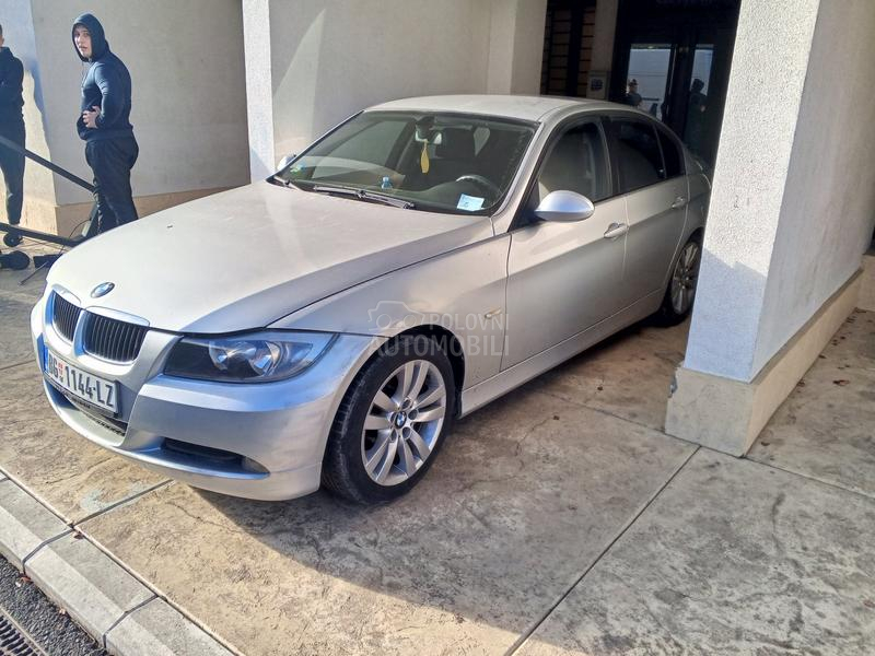 BMW 320 320i