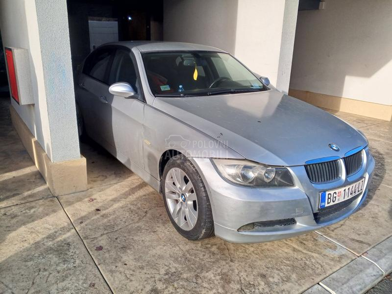 BMW 320 320i
