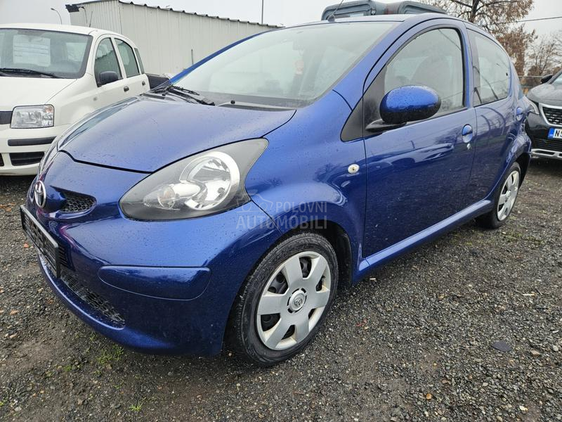 Toyota Aygo 1.0b