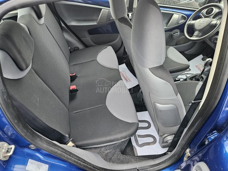 Toyota Aygo 1.0b