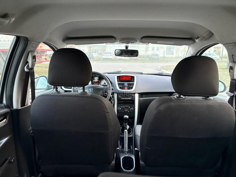 Peugeot 207 1,4b