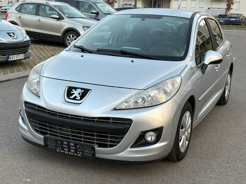 Peugeot 207 1,4b