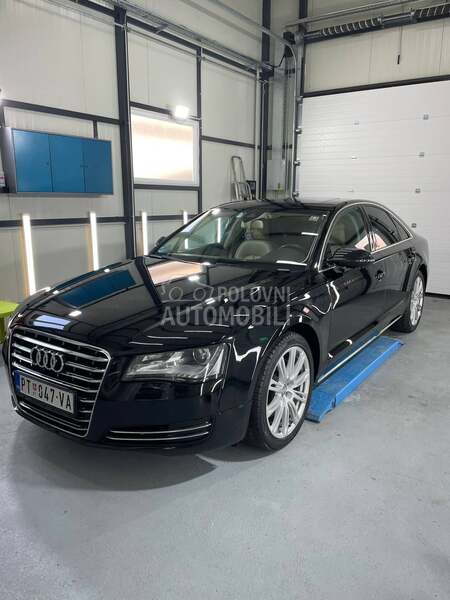 Audi A8 3.0 D QUATTRO