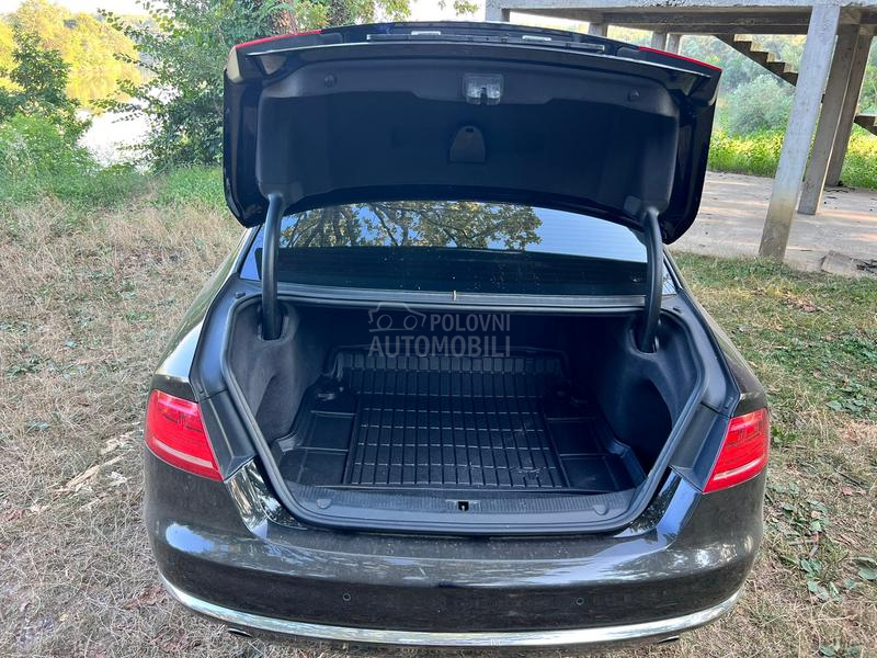Audi A8 3.0 D QUATTRO