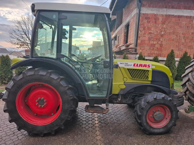 Claas Nectis VL237