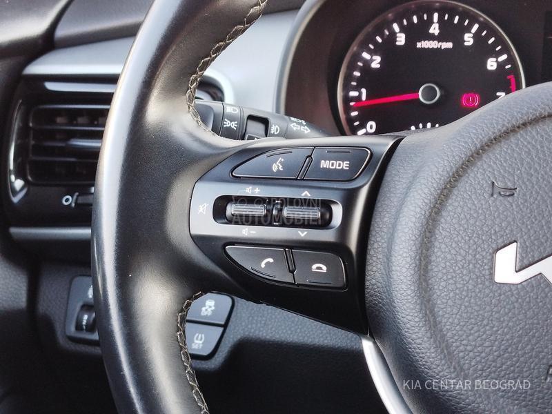 Kia Stonic 1.2 URBAN M/T