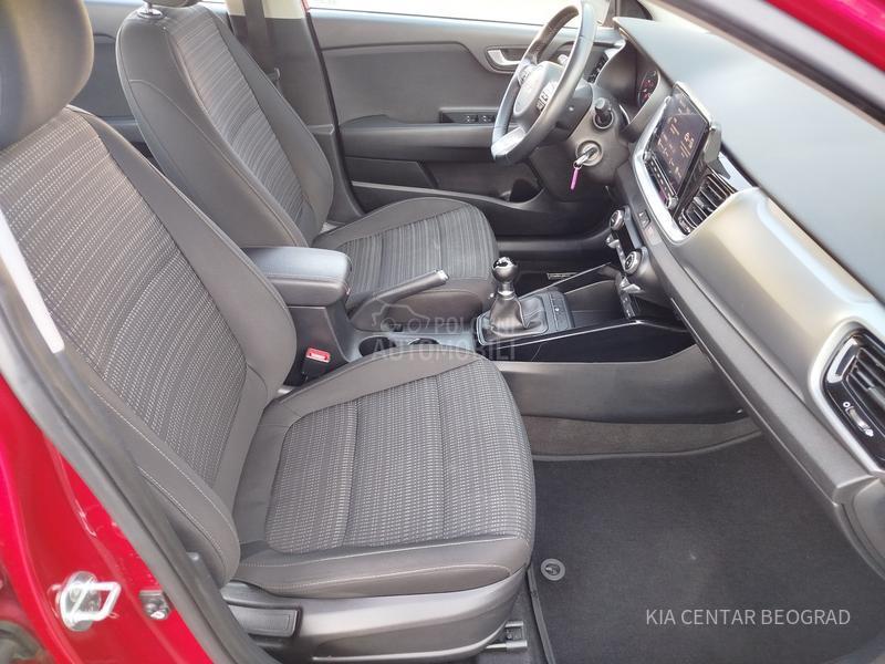 Kia Stonic 1.2 URBAN M/T