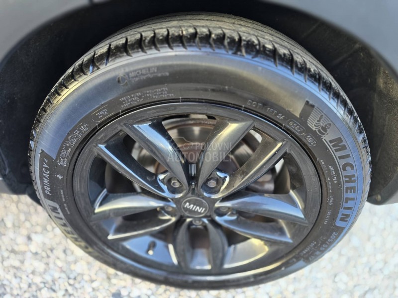 MINI Countryman 1.6 d SERV ful