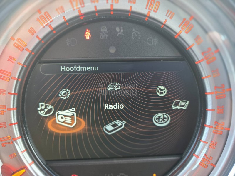 MINI Countryman 1.6 d SERV ful