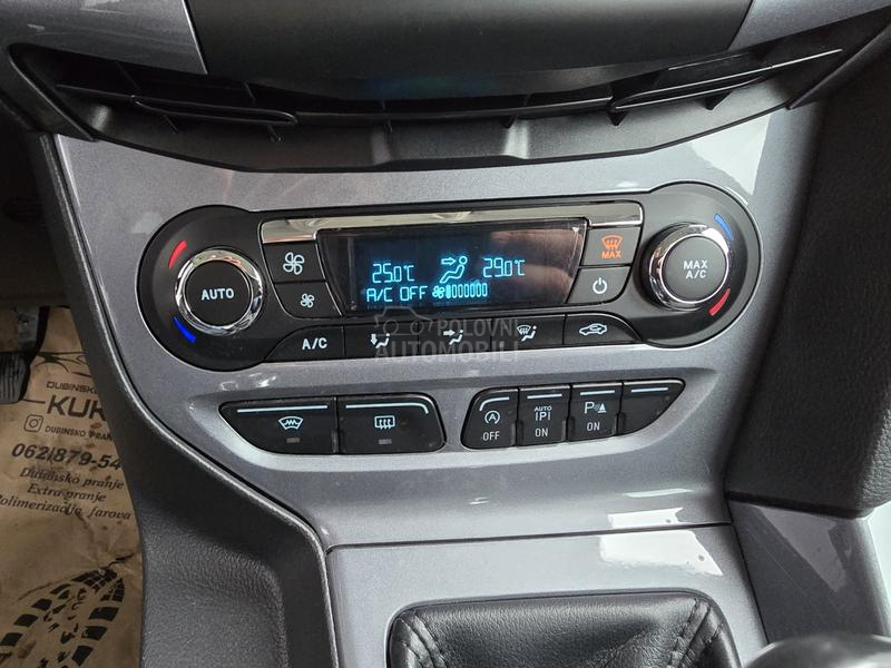 Ford Focus 1.6 TDCI TITANIUM