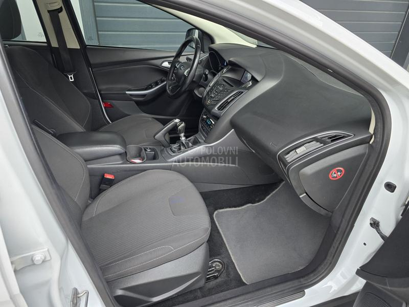 Ford Focus 1.6 TDCI TITANIUM