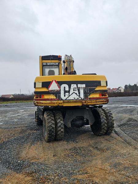 CAT M315