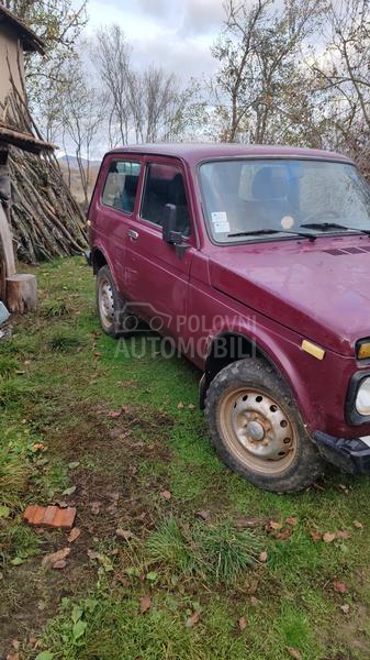 Lada Niva 1.7