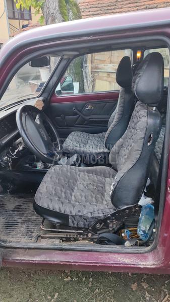 Lada Niva 1.7
