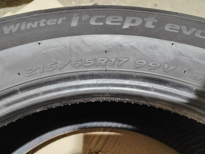 Hankook 215/65 R17 Zimska