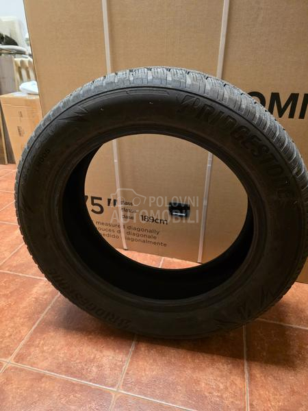Bridgestone 225/55 R18 Zimska