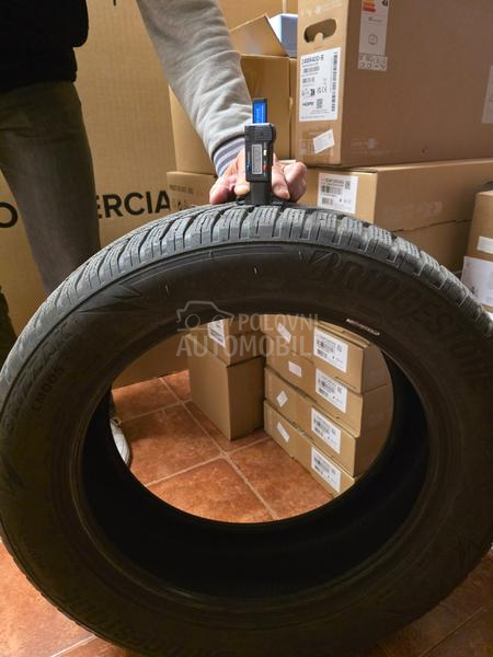 Bridgestone 225/55 R18 Zimska