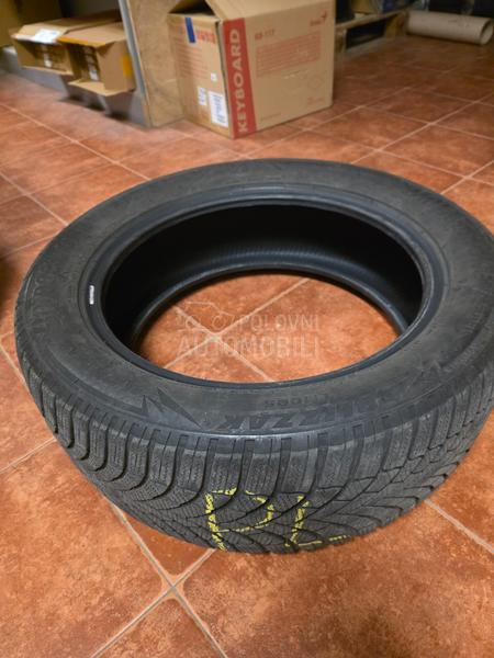 Bridgestone 225/55 R18 Zimska